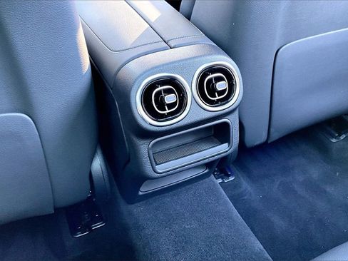 Certified 2025 Mercedes-Benz GLC 350e GLC 350e image 25