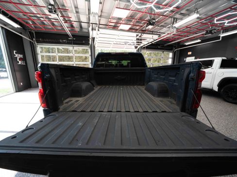 Used 2019 Chevrolet Silverado 1500 Custom w/ Custom Value Package AWD/4WD image 27