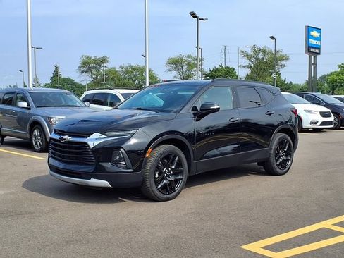 Used 2022 Chevrolet Blazer LT FWD image 1