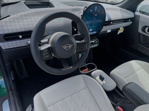 New 2026 MINI Cooper S image 7