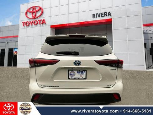 Used 2023 Toyota Highlander Bronze Edition AWD/4WD image 6