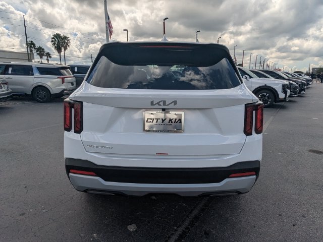 New 2026 Kia Sorento LX FWD image 5