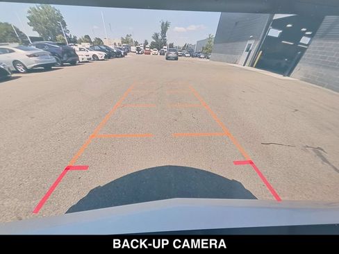 Used 2024 Cadillac XT4 Sport AWD/4WD image 4