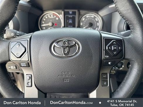 Used 2021 Toyota Tacoma TRD Off-Road image 19