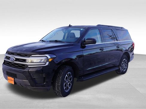 Certified 2024 Ford Expedition Max XLT image 11