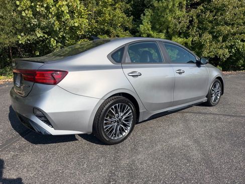 Used 2023 Kia Forte GT-Line w/ GT-Line Premium Package FWD image 15