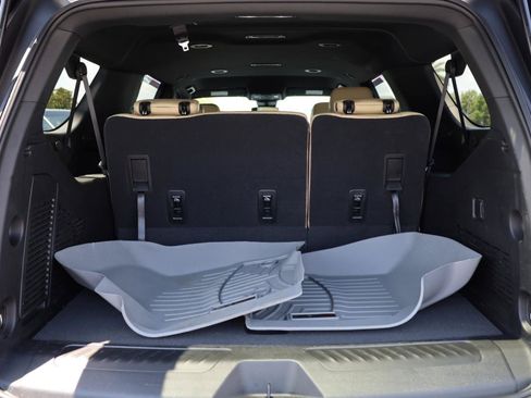 Used 2024 Chevrolet Suburban LS w/ Driver Alert Package RWD image 15