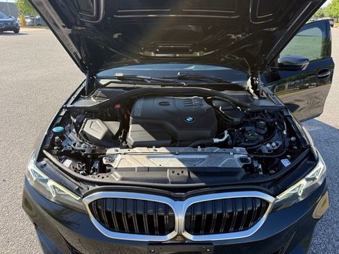 Used 2023 BMW 330i xDrive Sedan w/ Driving Assistance Package AWD/4WD image 16