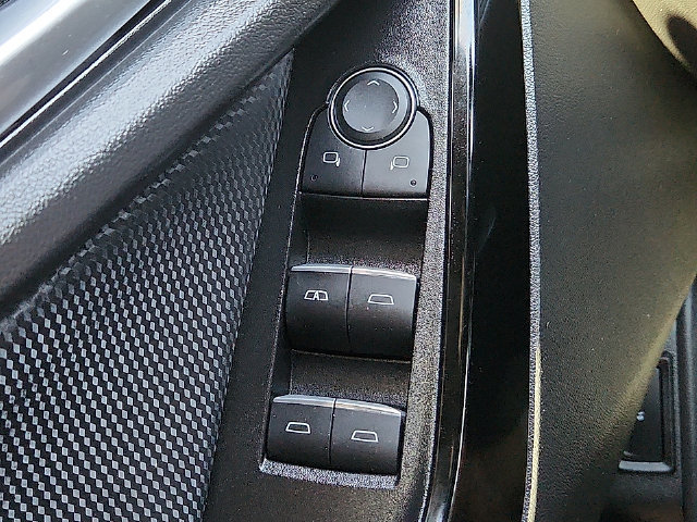 Certified 2025 Chevrolet Equinox RS w/ Safety and Technology Package FWD image 22