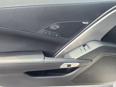 Used 2016 Chevrolet Corvette Stingray Coupe w/ 2LT Preferred Equipment Group image 17