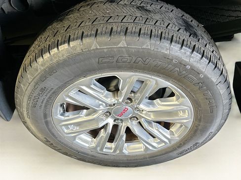 Used 2014 GMC Sierra 1500 SLE w/ SLE Value Package image 11