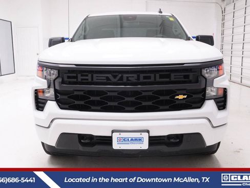 Used 2024 Chevrolet Silverado 1500 Custom RWD image 2
