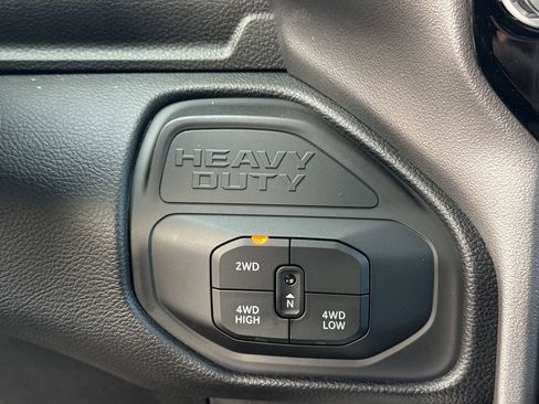 New 2026 RAM 2500 Big Horn AWD/4WD image 37