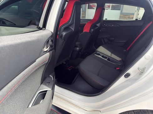 Used 2021 Honda Civic Type R image 15