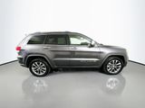 Used 2017 Jeep Grand Cherokee Overland w/ Jeep Active Safety Group image 4