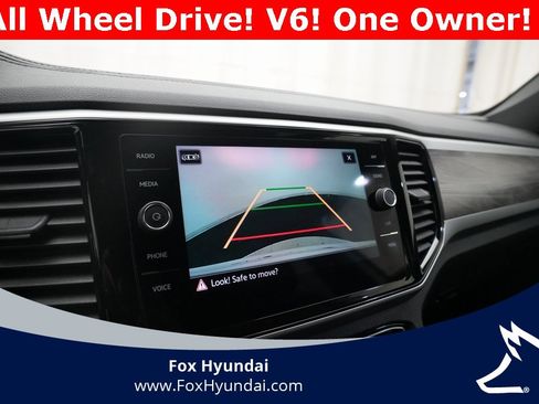 Used 2022 Volkswagen Atlas Cross Sport SE image 18