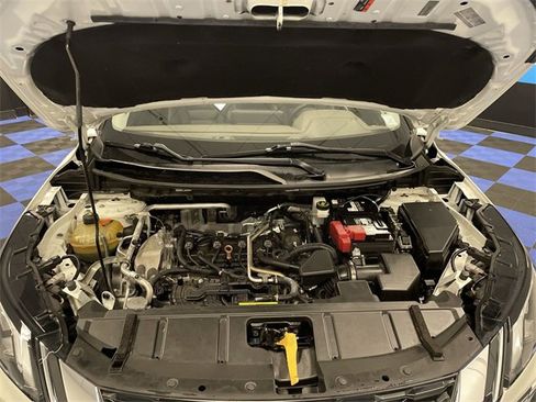 Used 2021 Nissan Rogue SL w/ Premium Package image 26