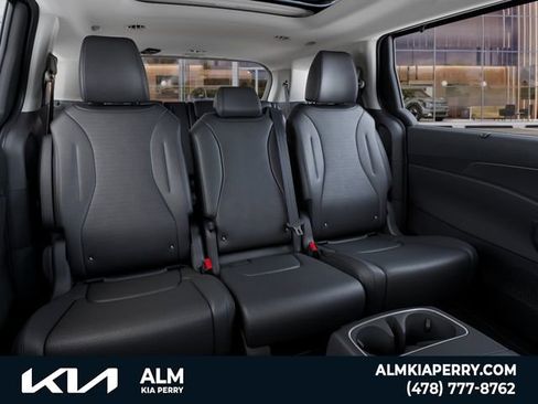 New 2026 Kia Carnival SX Prestige FWD image 16