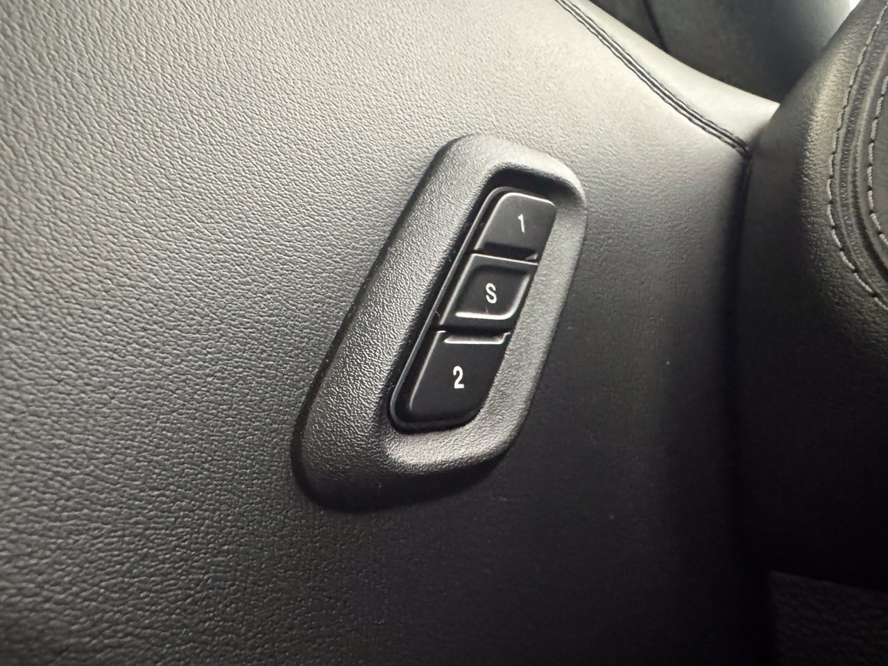 Used 2022 Dodge Challenger R/T Scat Pack RWD image 26