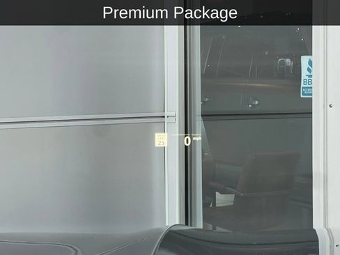 Used 2023 BMW X4 M40i AWD/4WD image 5
