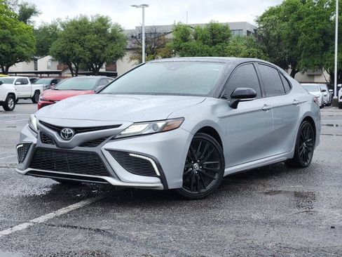 Used 2023 Toyota Camry XSE image 1