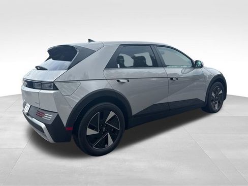 New 2026 Hyundai Ioniq 5 SEL AWD/4WD image 5