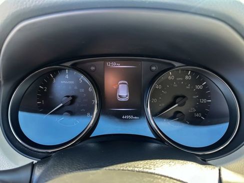 Used 2017 Nissan Rogue Sport SL w/ SL Premium Package image 14