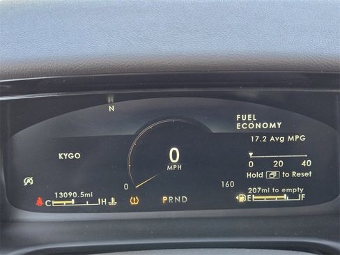 Used 2023 Lincoln Aviator Reserve w/ Equipment Group 201A image 8