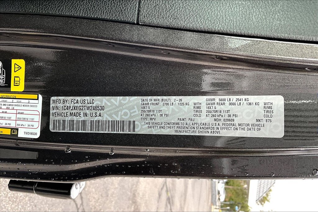Used 2026 Jeep Wrangler Unlimited Sahara AWD/4WD image 32