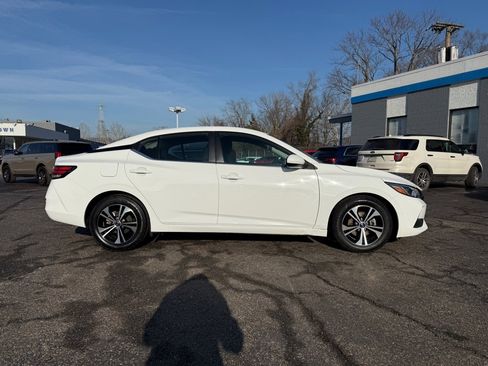 Used 2023 Nissan Sentra SV image 8