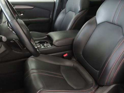 Used 2023 Honda Pilot TrailSport image 13