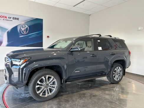 Used 2026 Toyota 4Runner Limited AWD/4WD image 3