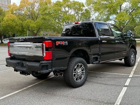 Used 2024 Ford F250 Limited w/ FX4 Off-Road Package image 9