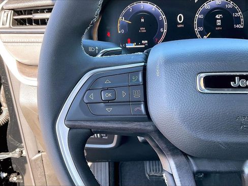 New 2026 Jeep Grand Cherokee Limited AWD/4WD image 29