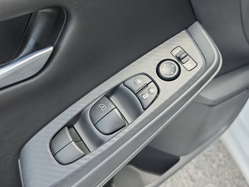 Certified 2025 Nissan Sentra SV w/ All-Weather Package FWD image 18