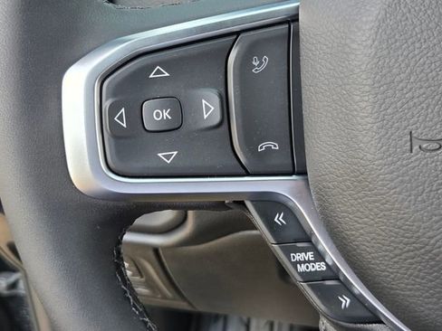 New 2026 RAM 1500 4x4 Crew Cab image 14