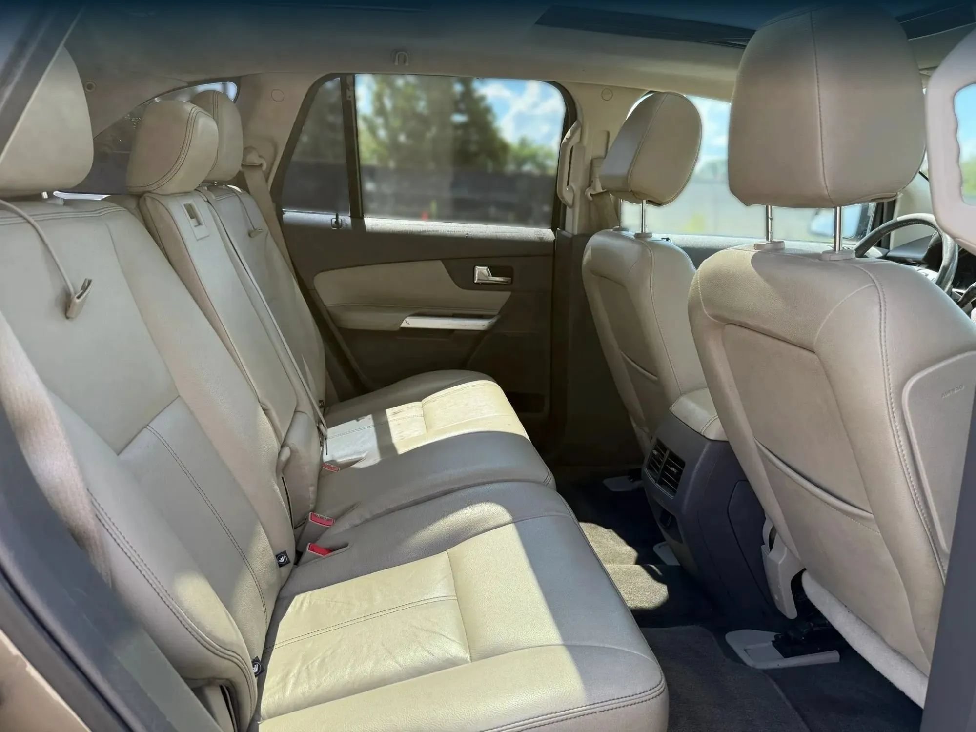 Used 2013 Ford Edge SEL FWD image 20