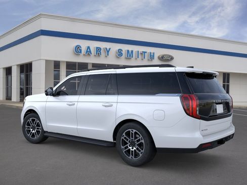 New 2026 Ford Expedition Max Active RWD image 4