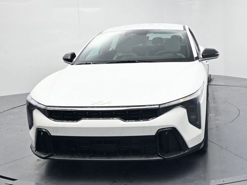 New 2026 Kia K4 GT-Line image 3