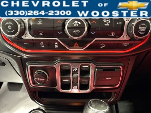 Used 2020 Jeep Wrangler Unlimited Sport image 25