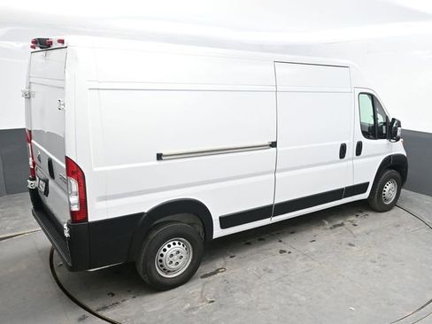 Used 2025 RAM ProMaster 2500 w/ Convenience Group FWD image 28