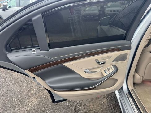 Used 2017 Mercedes-Benz S 63 AMG 4MATIC Sedan image 30