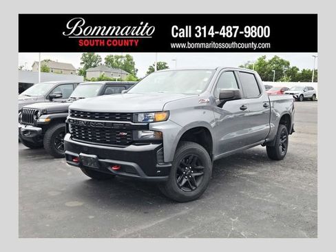 Used 2020 Chevrolet Silverado 1500 Custom Trail Boss w/ Custom Convenience Package AWD/4WD image 1