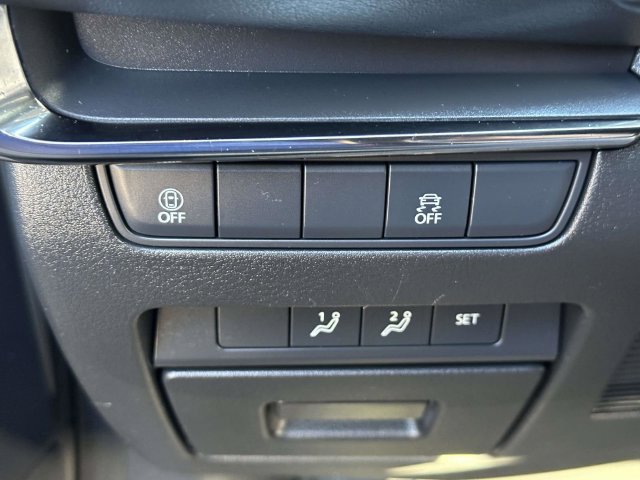 Used 2022 MAZDA MAZDA3 s FWD image 14
