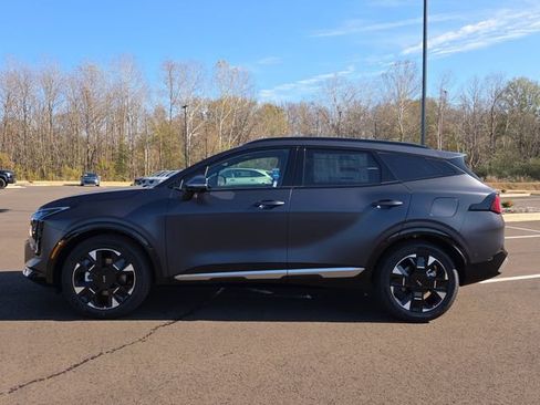 New 2026 Kia Sportage SX FWD image 2