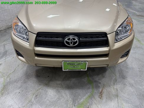 Used 2012 Toyota RAV4 4WD w/ Value Pkg image 18