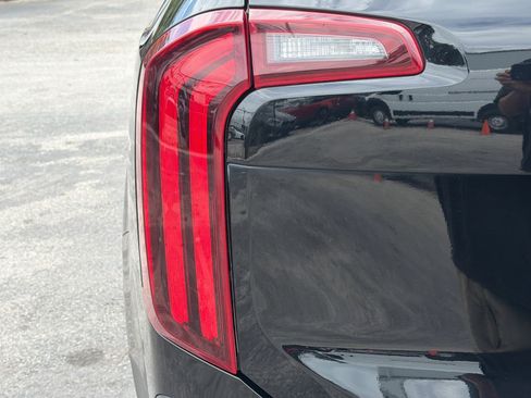 Used 2020 Kia Telluride SX FWD image 10