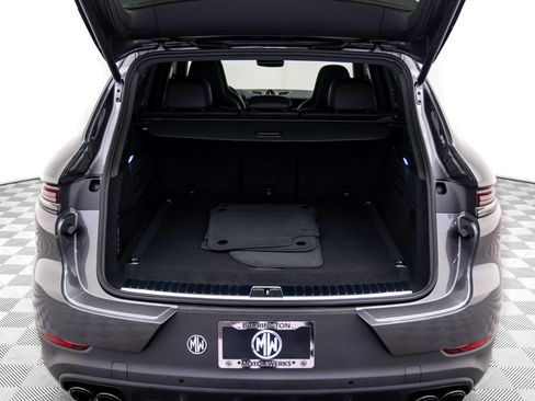 New 2026 Porsche Cayenne E-Hybrid AWD/4WD image 30