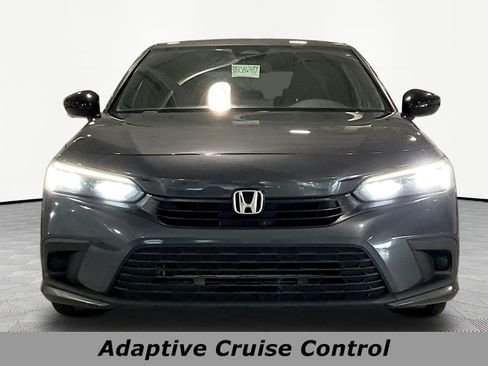 Used 2024 Honda Civic Sport image 2