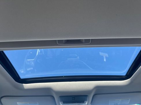 New 2025 Nissan Altima 2.5 SV w/ SV Special Edition Package image 18